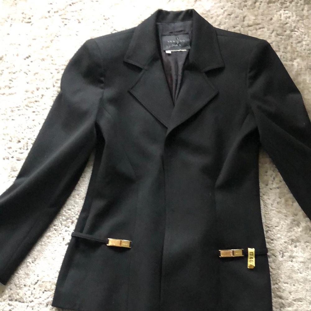 Vertigo beautiful black blazer small